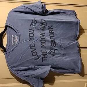 Taylor Swift cropped merch tee